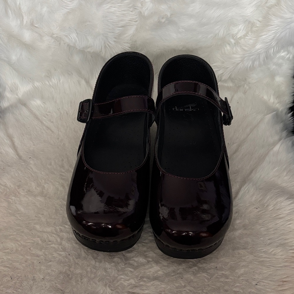 Women's Genuine Patent Leather Mary Jane Clog - Dark Burgundy